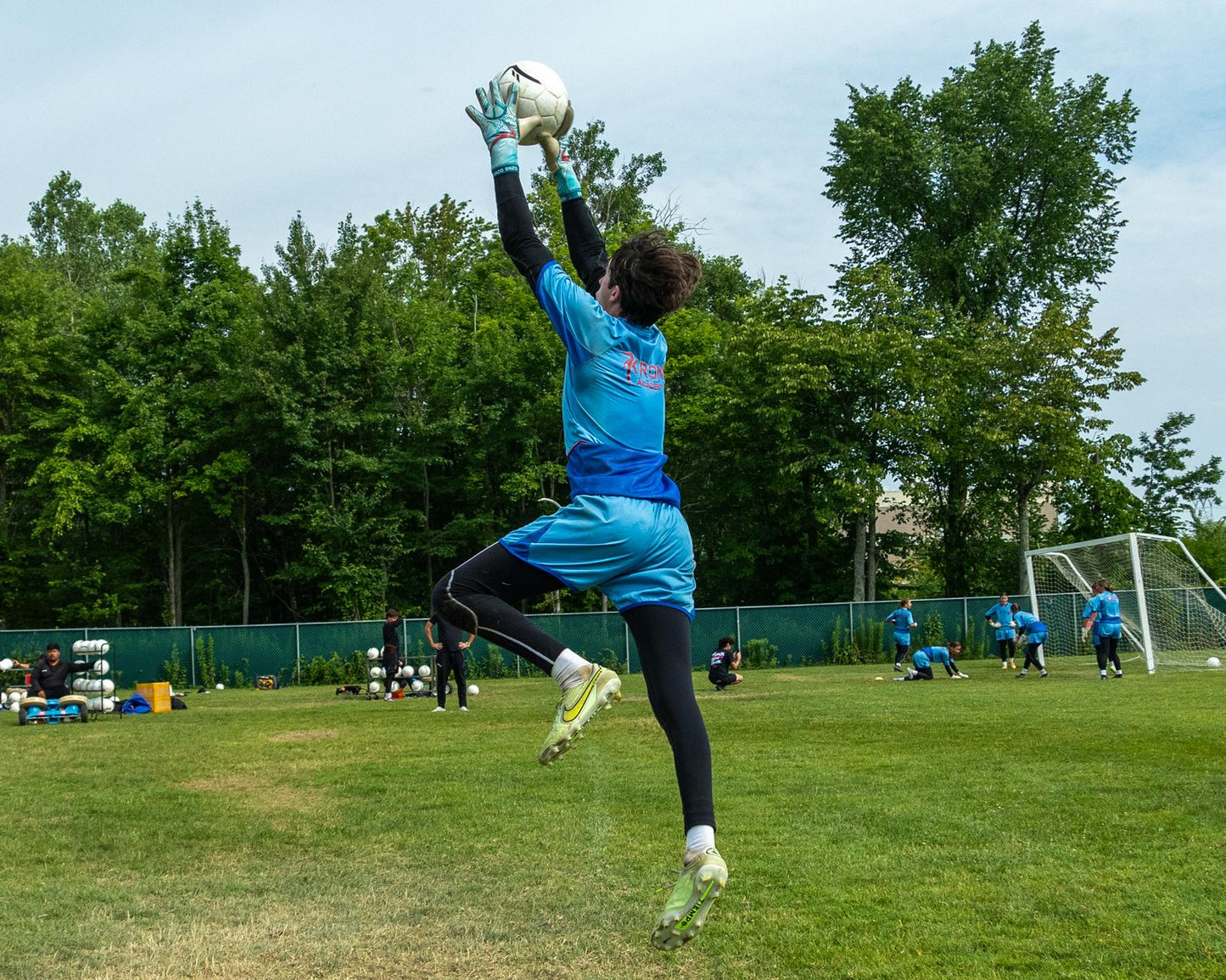 KRONIS GENERATION Goalkeeper Camp